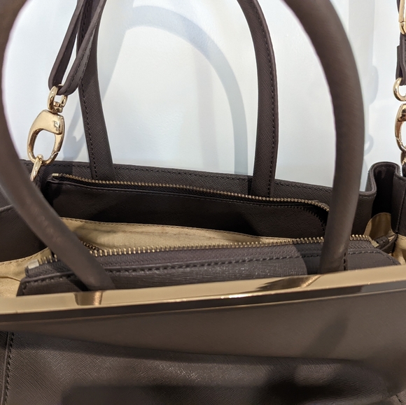 Taupe Saffiano Leather Danier Satchel - Picture 6 of 10